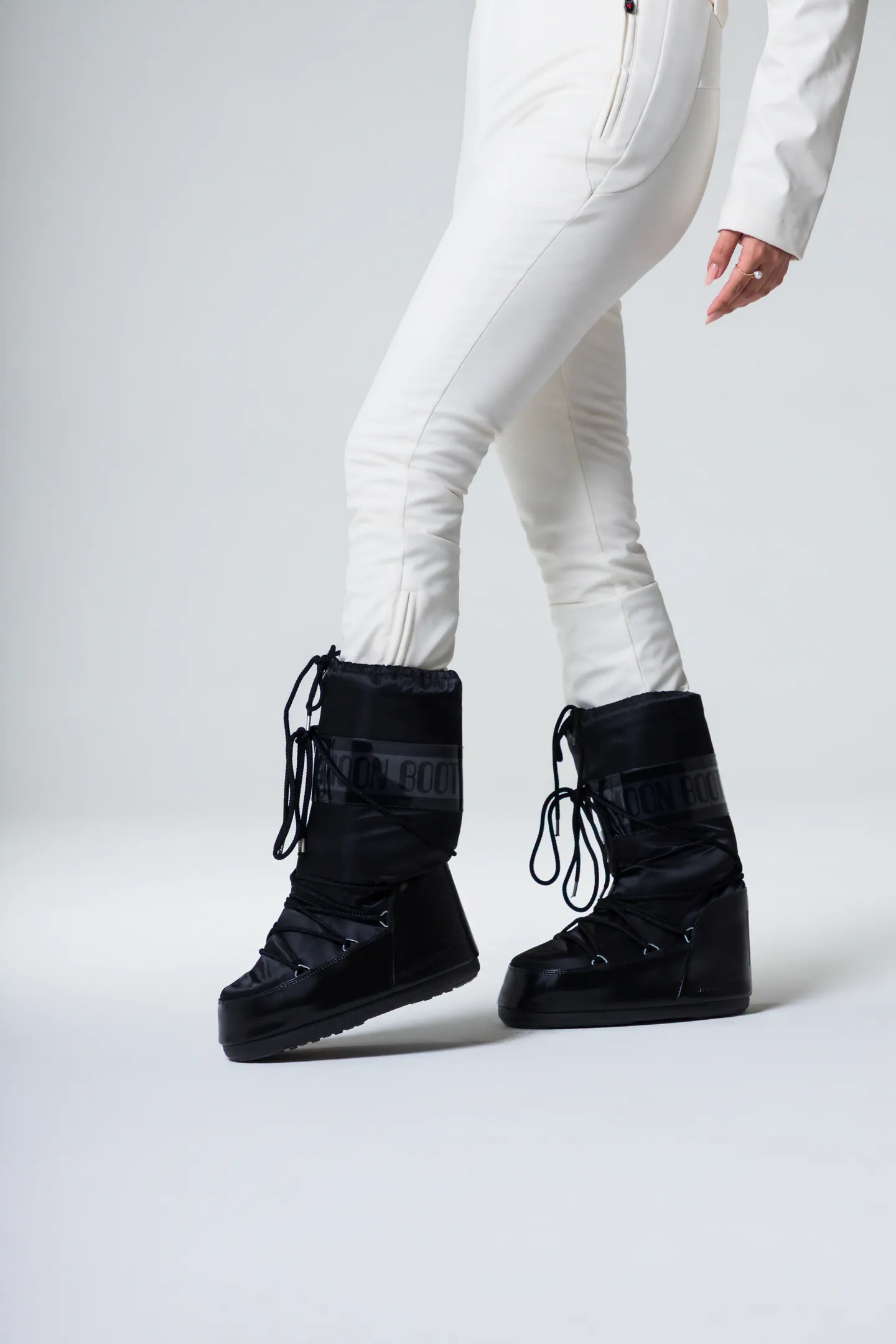 Moon Boots Valle Showroom